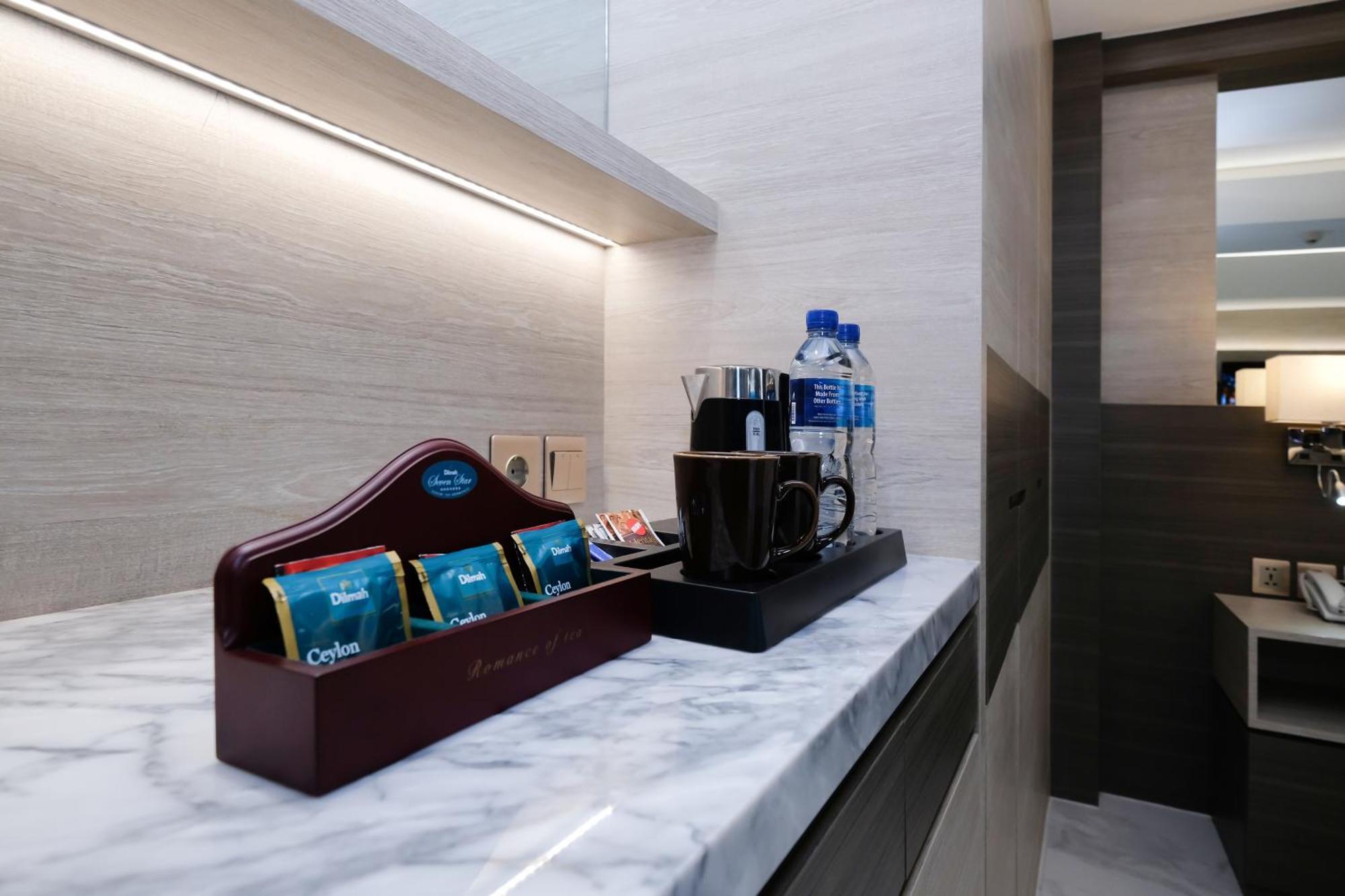 Dream Of Aventus Hotel Kuta กูตา ห้อง รูปภาพ